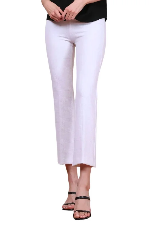 Modern Women's Fashion Leo Jacquard Pant In White