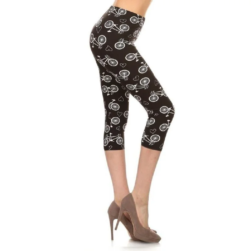 Vibrant Femme Fashion Multi-color Print, Cropped Capri Leggings