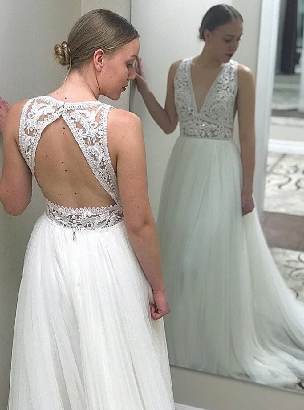 Floral Style A-Line Deep V-Neck Open Back Tulle Wedding Dress With Lace Top OW484