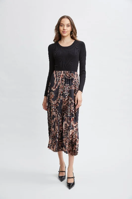 Imeless Style Paisley Pleated Midi Dress