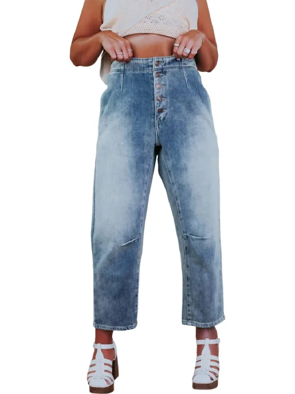 Budget Friendly Barrel Denim Jeans In Blue