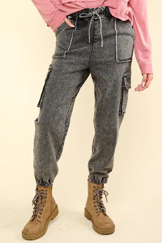 Elevate Your Wardrobe VERY J Washed Drawstring Jogger Cargo Jeans