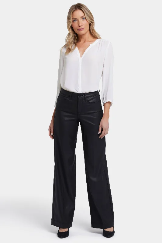 Elegant Details Coated Teresa Wide Leg Jeans - Black Coated