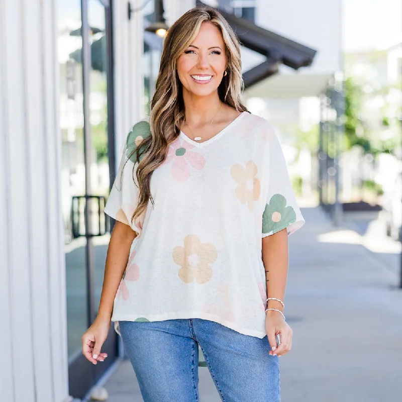 Vibrant Femme Fashion Fierce and Fabulous Top, Cream