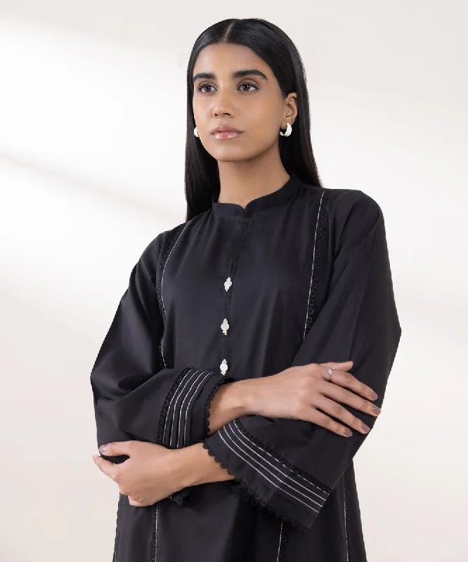 Romantic Detailing Solid Cotton Viscose Shirt